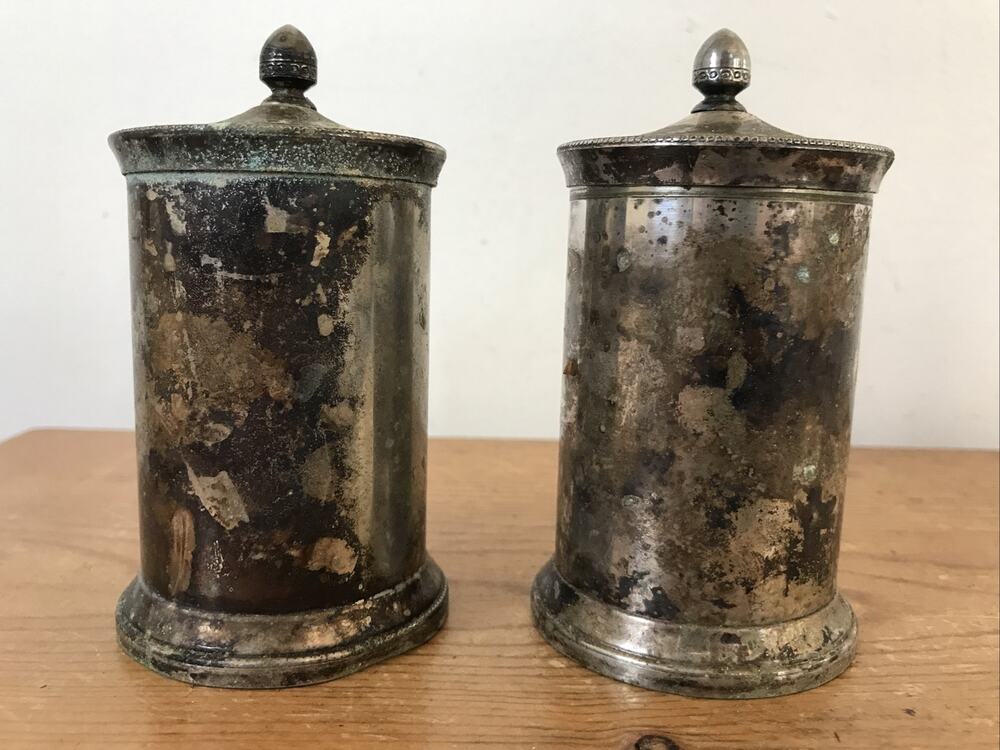 Vtg Antique Patina PM Italy Set Pair Silverplate Salt Shaker Pepper Grinder 4"